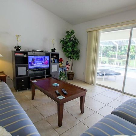 Pool Home Close To Golf And Nature - Comfort - 4 Bedroom 因弗内斯 外观 照片